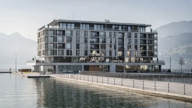 Hotel am Bodensee in Lochau mit Uferpromenade und Alpenblick für den Artikel zu Hotels in Lochau