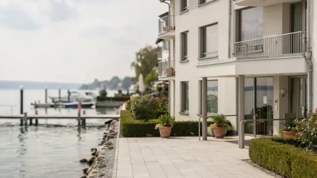 Lakeside Hotel in Wasserburg am Bodensee mit Blick auf den Bodensee
